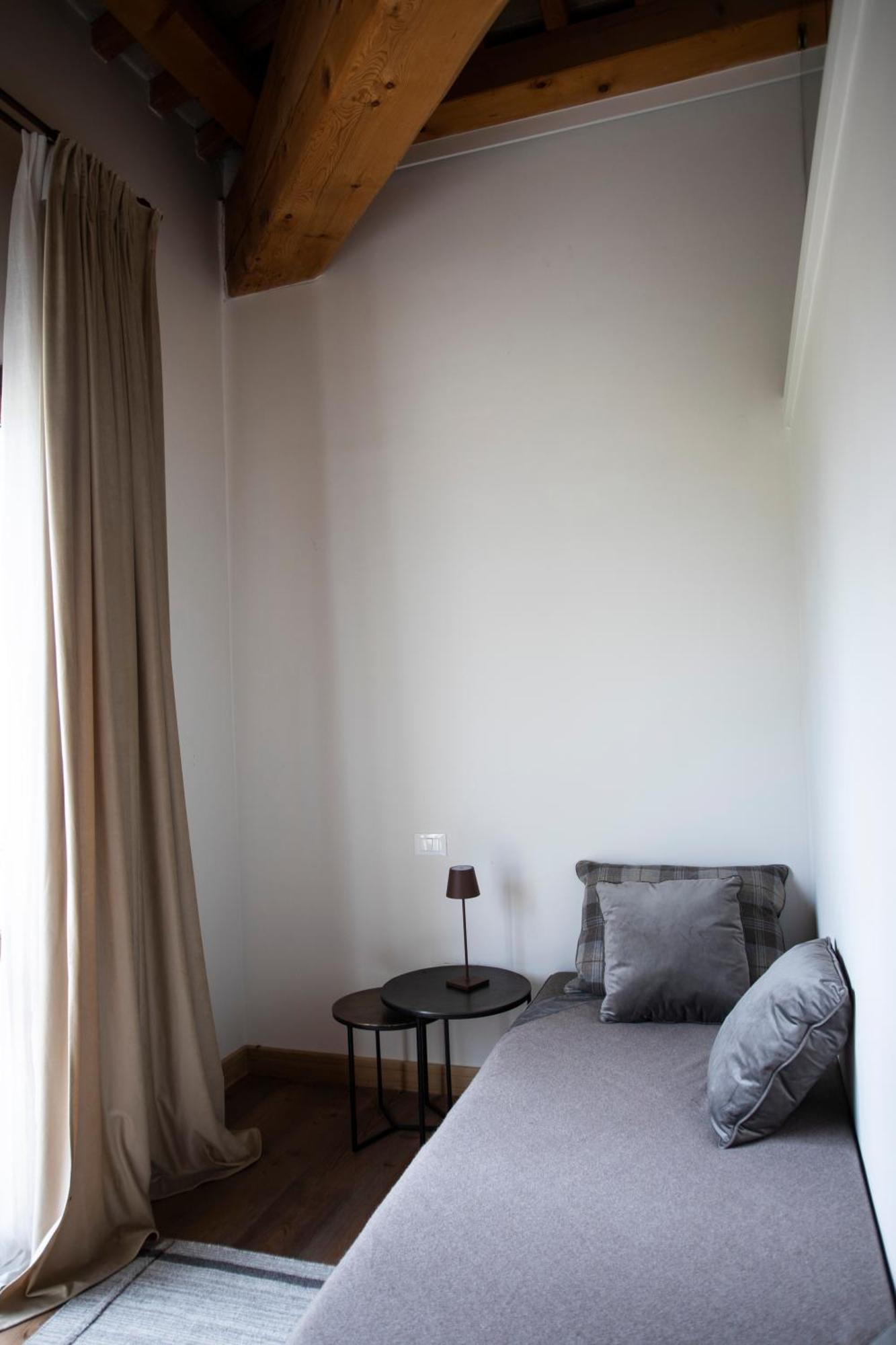 San Calisto Camere Con Vigna Popoli Rum bild