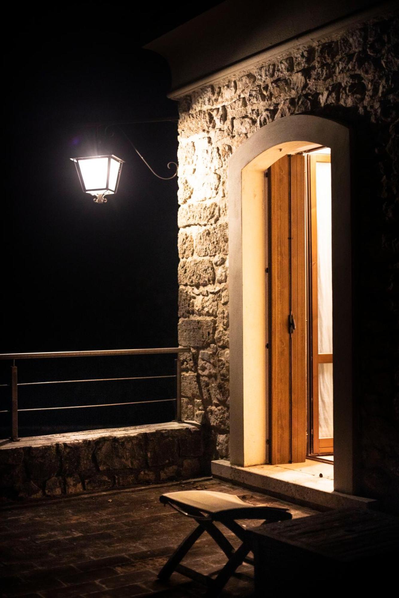 San Calisto Camere Con Vigna Popoli Rum bild
